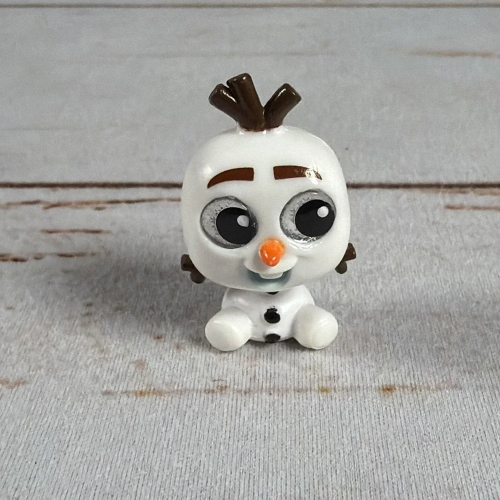 Olaf - Disney Doorables Series 7 Mini Figure Used